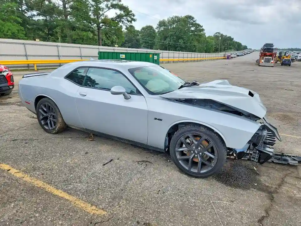 2C3CDZBT7PH669390 2023 DODGE CHALLENGER-3