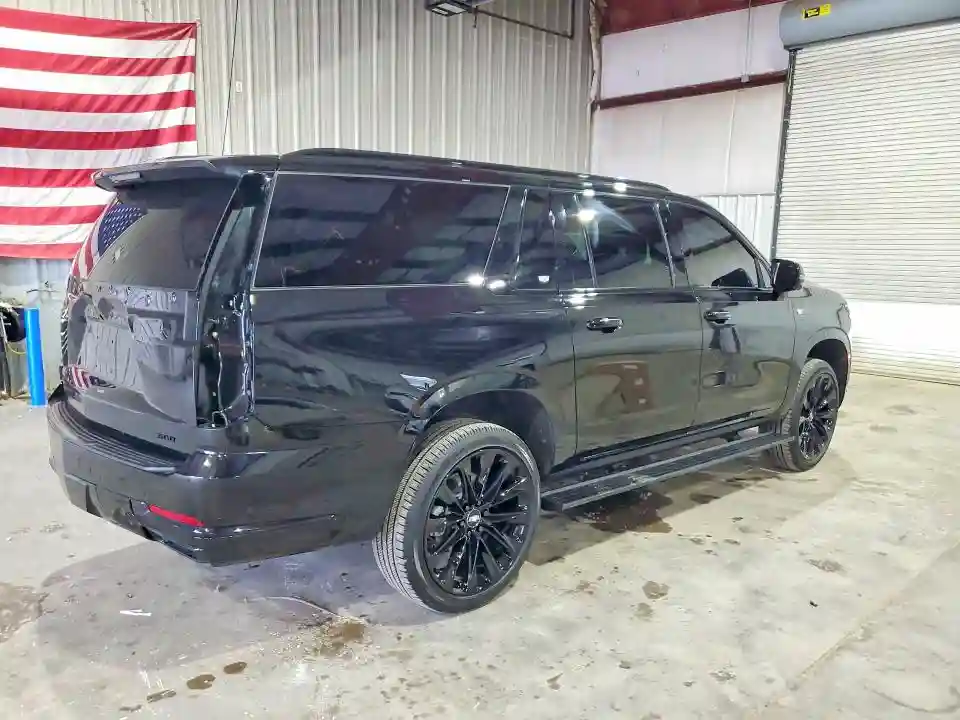 1GYS9RKL0TR137105 2026 CADILLAC ESCALADE-2