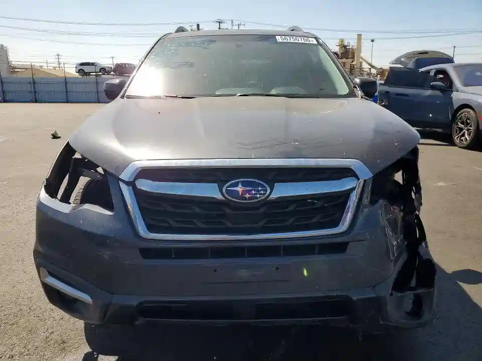 JF2SJAGC3HH443043 2017 SUBARU FORESTER-4