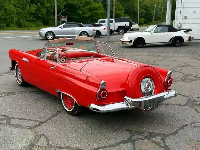 PGFH1660650000000 1956 FORD THUNDRBIRD-2