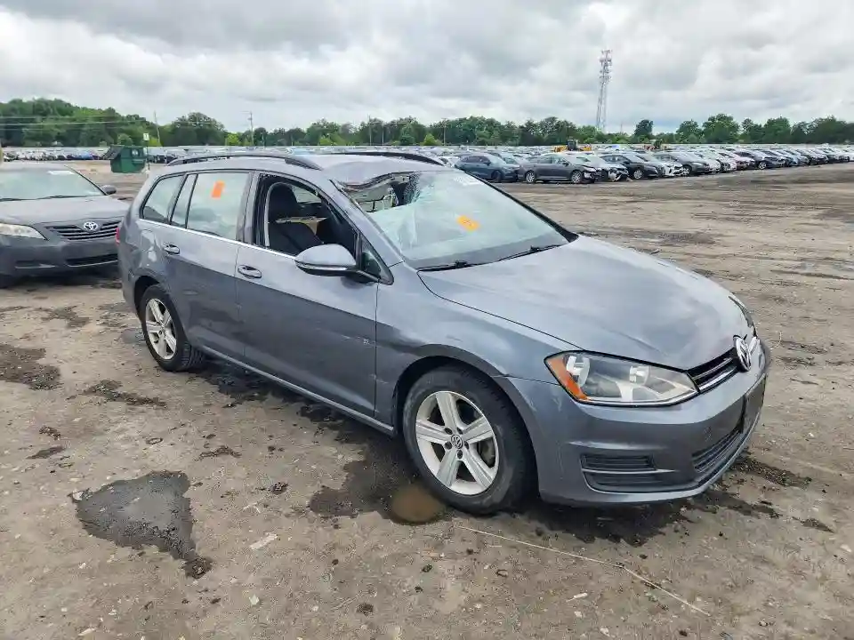3VWCA7AU2FM520143 2015 VOLKSWAGEN GOLF-3