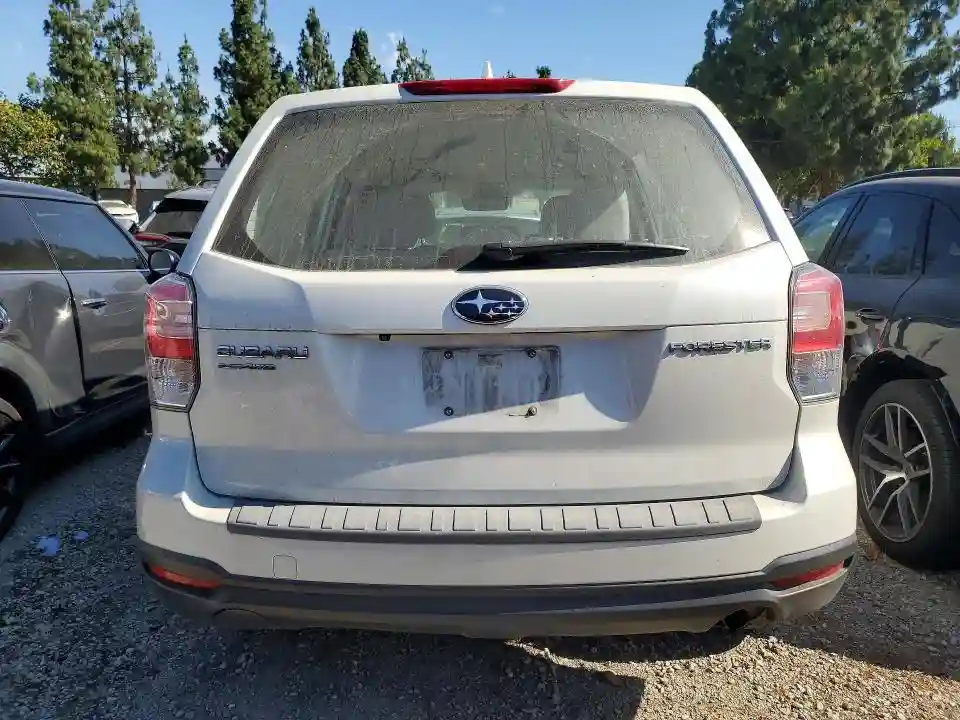 JF2SJAAC9JH617017 2018 SUBARU FORESTER-5