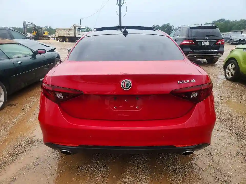 ZARFAECN5H7536818 2017 ALFA ROMEO GIULIA-5