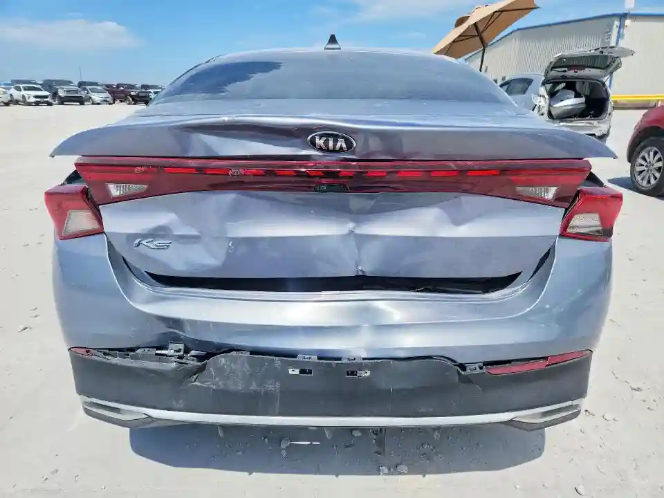 5XXG24J20MG016736 2021 KIA K5-5