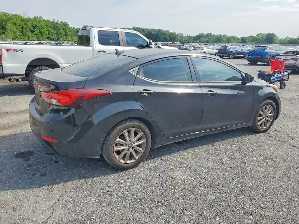 5NPDH4AE4FH608983 2015 HYUNDAI ELANTRA-2