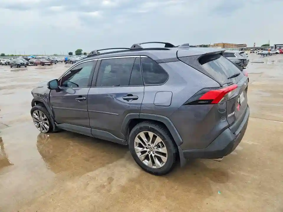 2T3C1RFV4MC123417 2021 TOYOTA RAV4-1