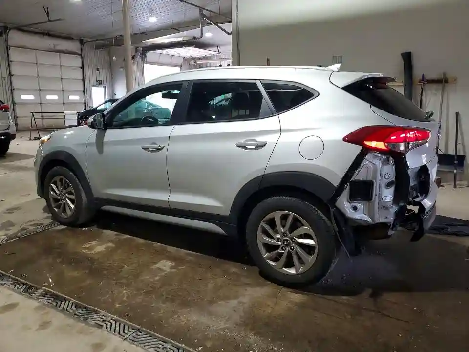 KM8J3CA46JU608111 2018 HYUNDAI TUCSON-1
