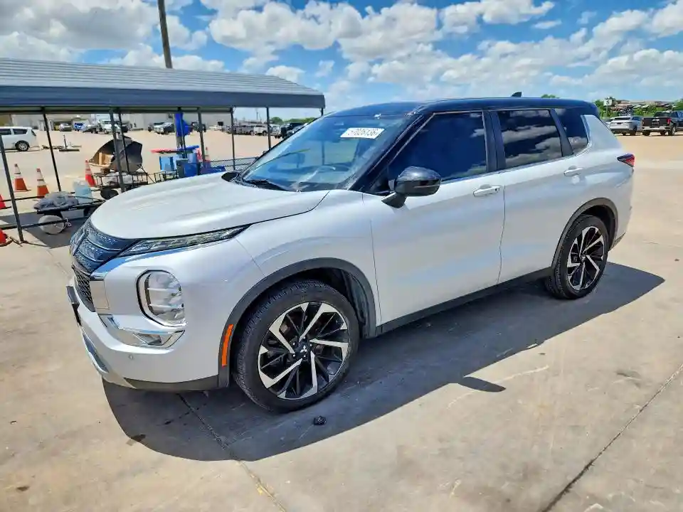 JA4J3UA83NZ009702 2022 MITSUBISHI OUTLANDER-0