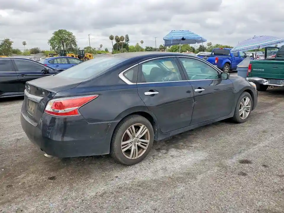 1N4AL3AP0FC284798 2015 NISSAN ALTIMA-2