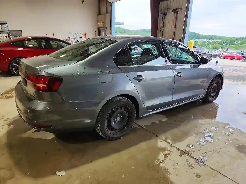 3VW2B7AJ3HM356953 2017 VOLKSWAGEN JETTA-2
