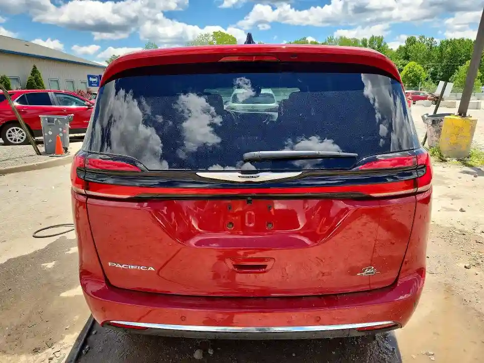 2C4RC1BG4TR173660 2026 CHRYSLER PACIFICA-5