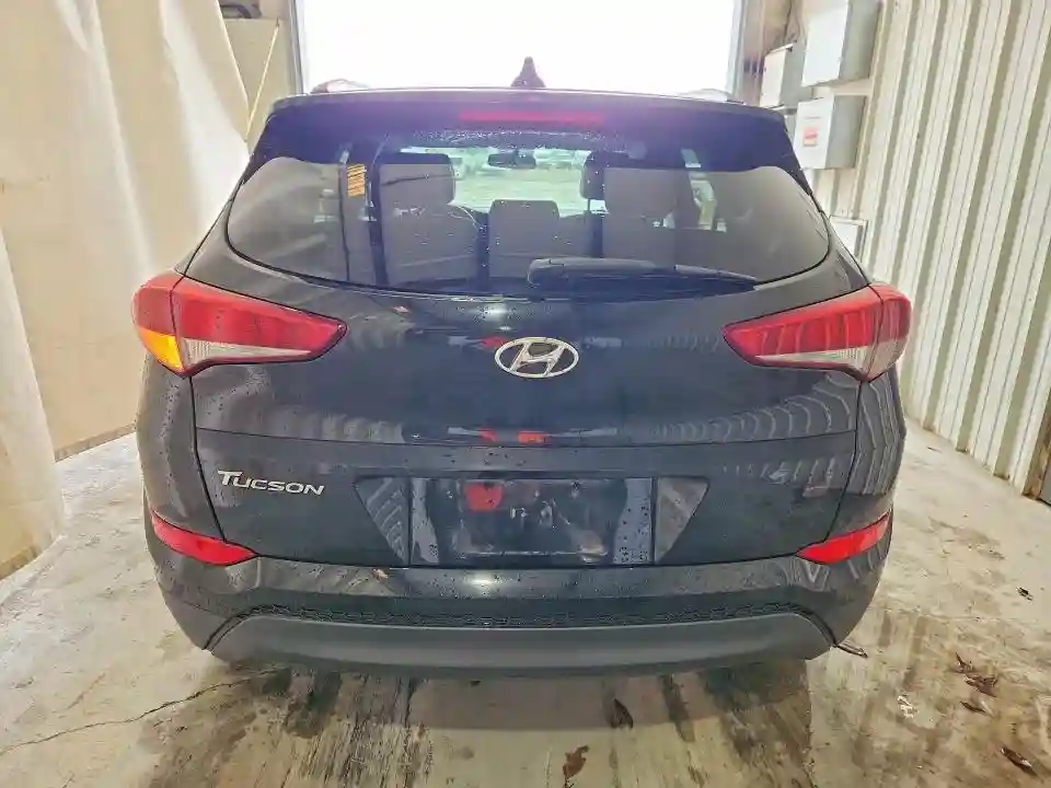 KM8J33A49JU607986 2018 HYUNDAI TUCSON-5