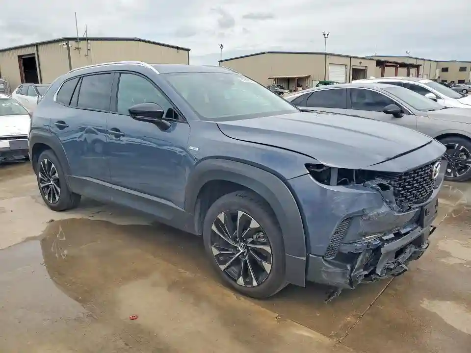 7MMVAAEW4SN134540 2025 MAZDA CX-50-3