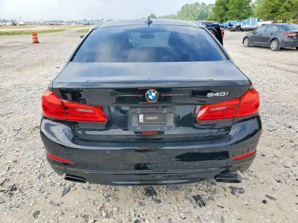 WBAJE5C39HG915776 2017 BMW 5 SERIES-5