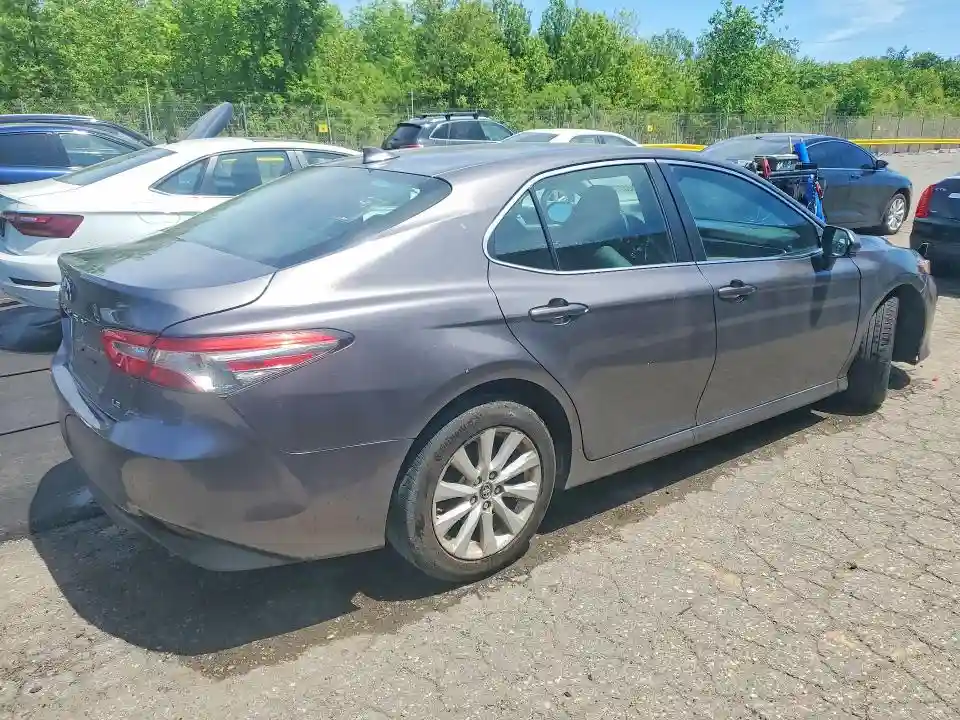 4T1B11HK9KU773090 2019 TOYOTA CAMRY-2
