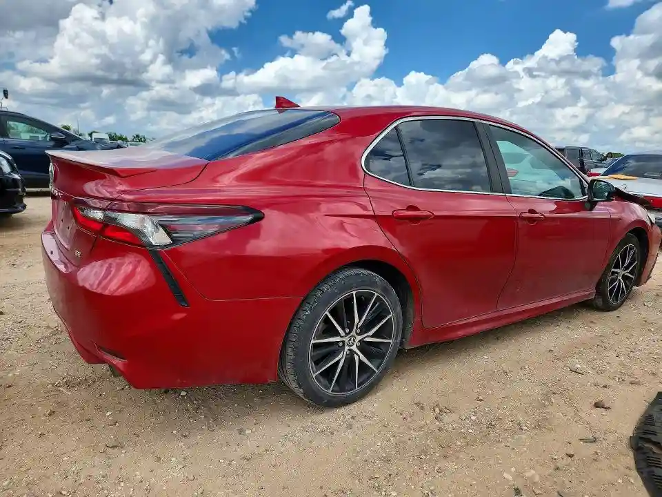4T1G11AK2MU427966 2021 TOYOTA CAMRY-2