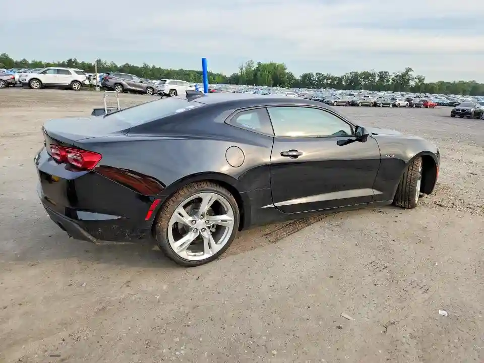 1G1FF1R74N0126702 2022 CHEVROLET CAMARO LT1-2