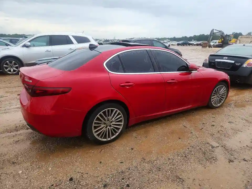 ZARFAECN5H7536818 2017 ALFA ROMEO GIULIA-2
