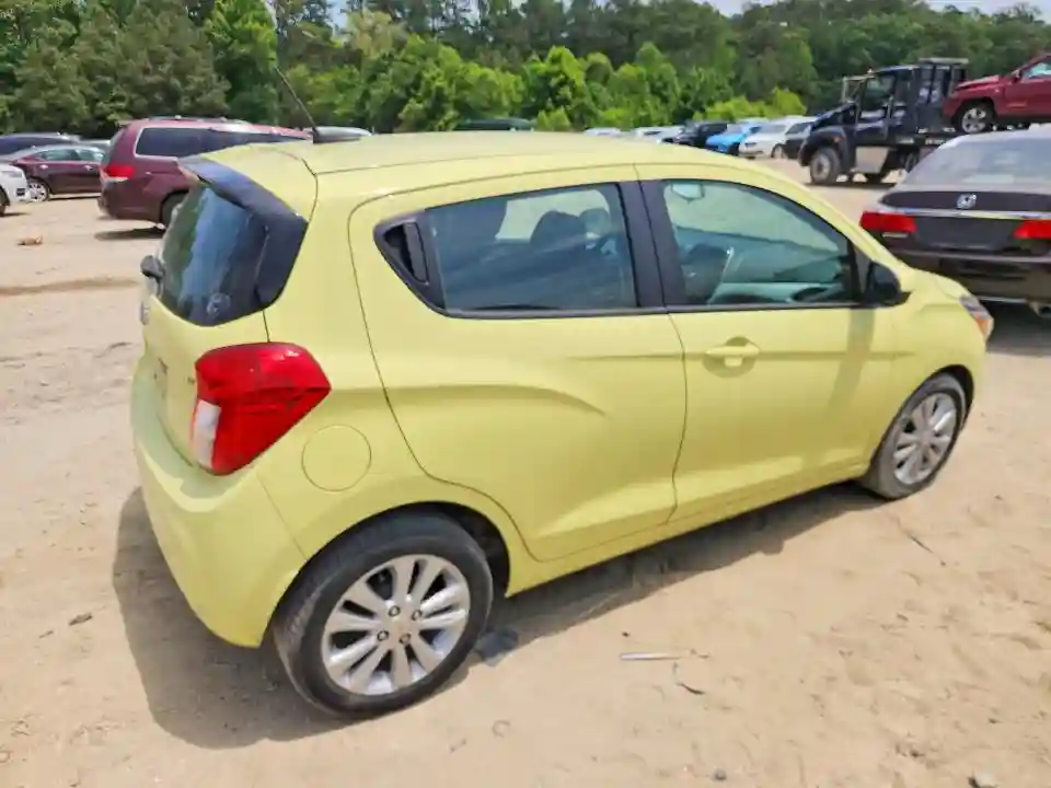 KL8CD6SA4HC737473 2017 CHEVROLET SPARK-2