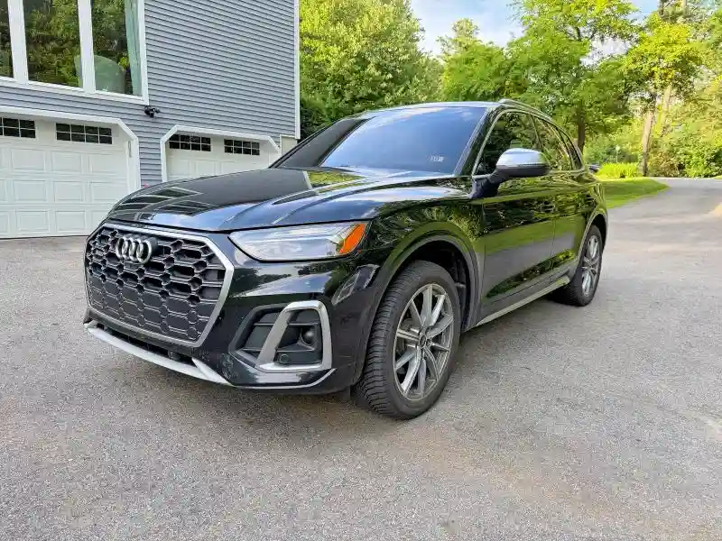 WA1B4AFY9M2015763 2021 AUDI SQ5-1