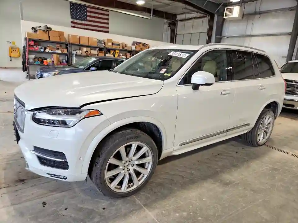 YV4A22PL9G1014474 2016 VOLVO XC90-0