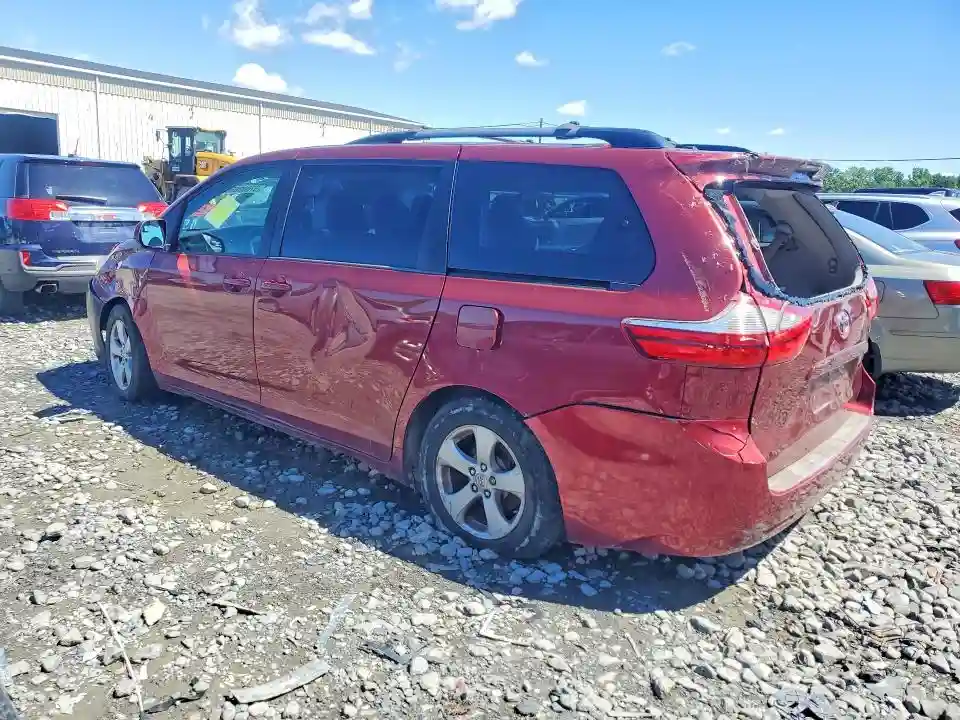 5TDKZ3DC3HS772408 2017 TOYOTA SIENNA-1