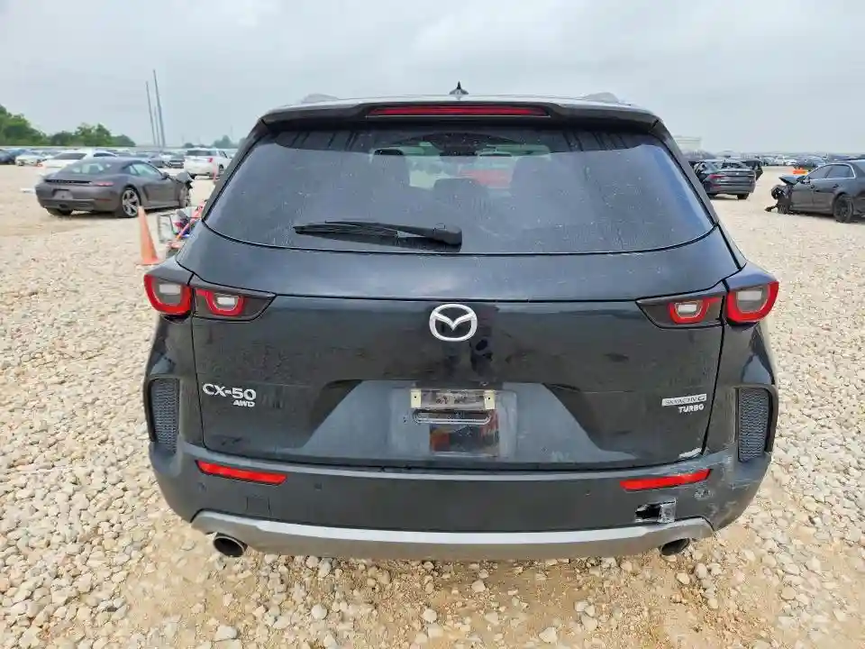 7MMVABEY3PN119686 2023 MAZDA CX-50-5