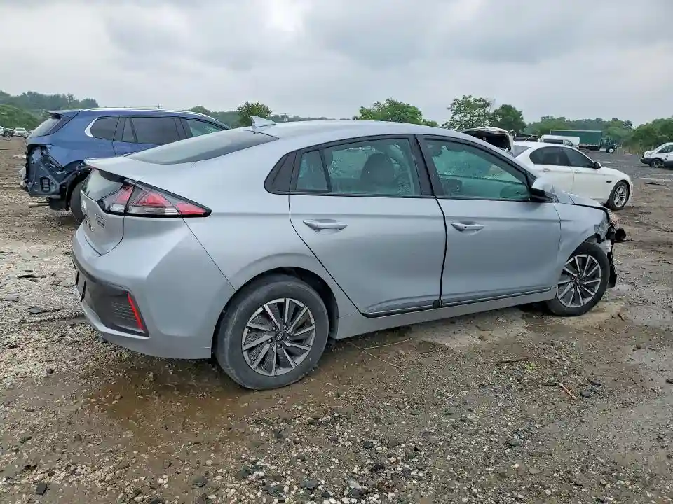 KMHC75LJ5MU077788 2021 HYUNDAI IONIQ-2