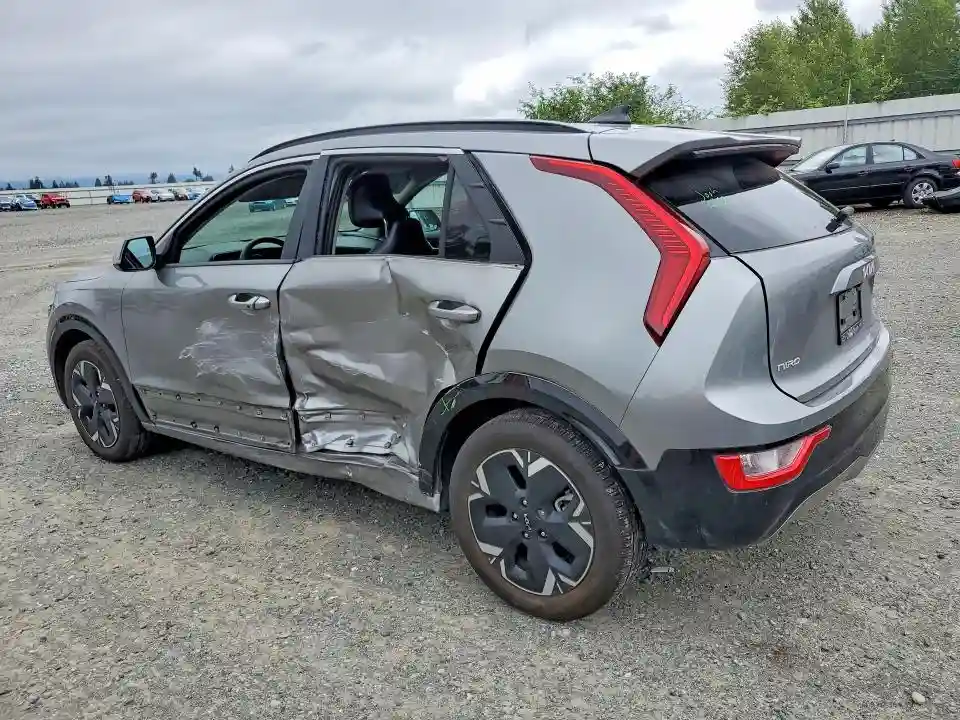 KNDCR3L17R5102789 2024 KIA NIRO-1