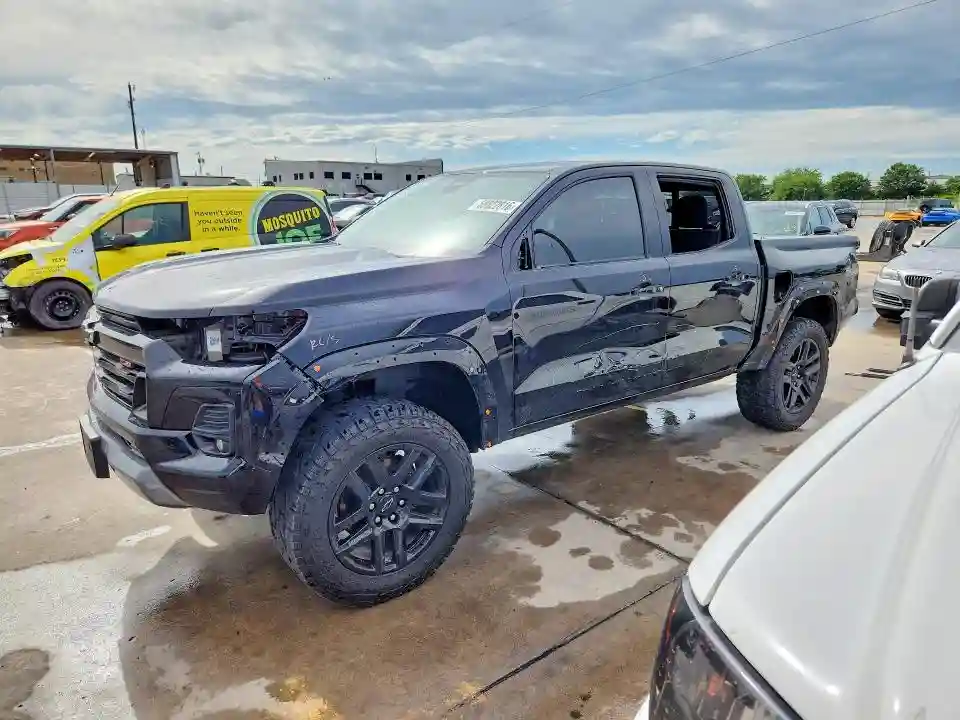 1GCPTDEK0R1302967 2024 CHEVROLET COLORADO-0