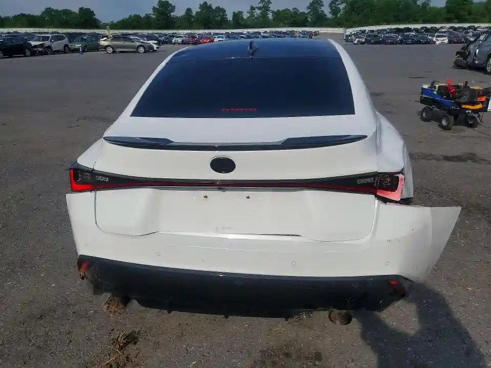 JTHGZ1E2XN5025582 2022 LEXUS IS-5