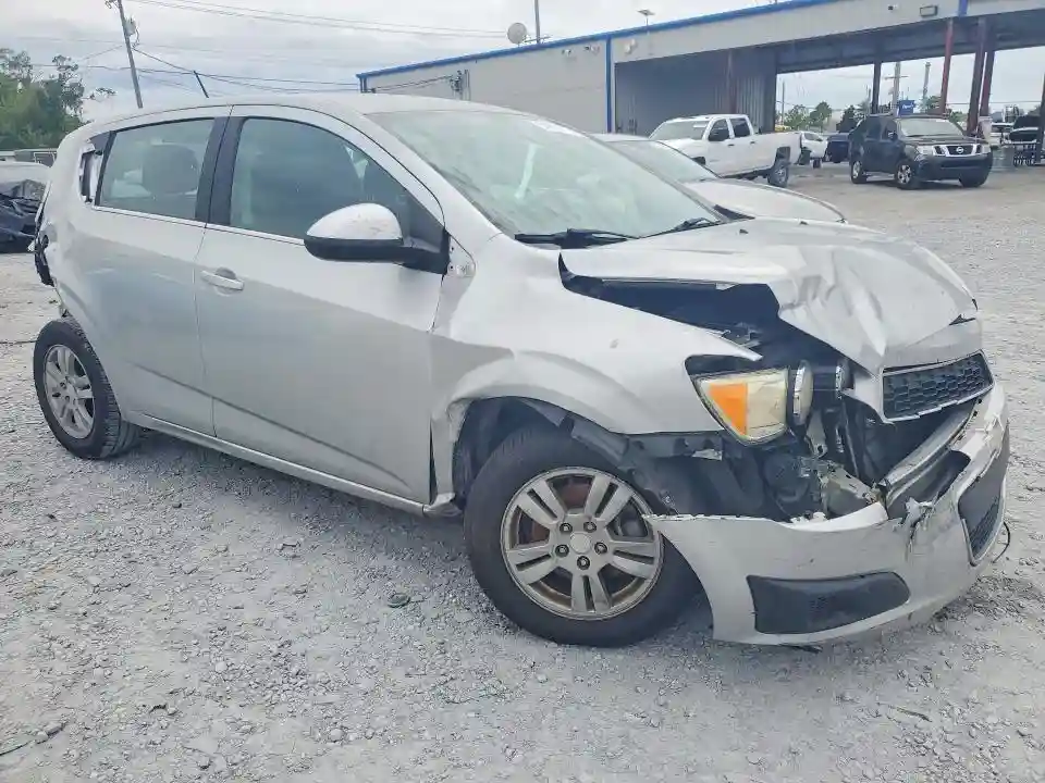 1G1JC6SH2G4154657 2016 CHEVROLET SONIC-3