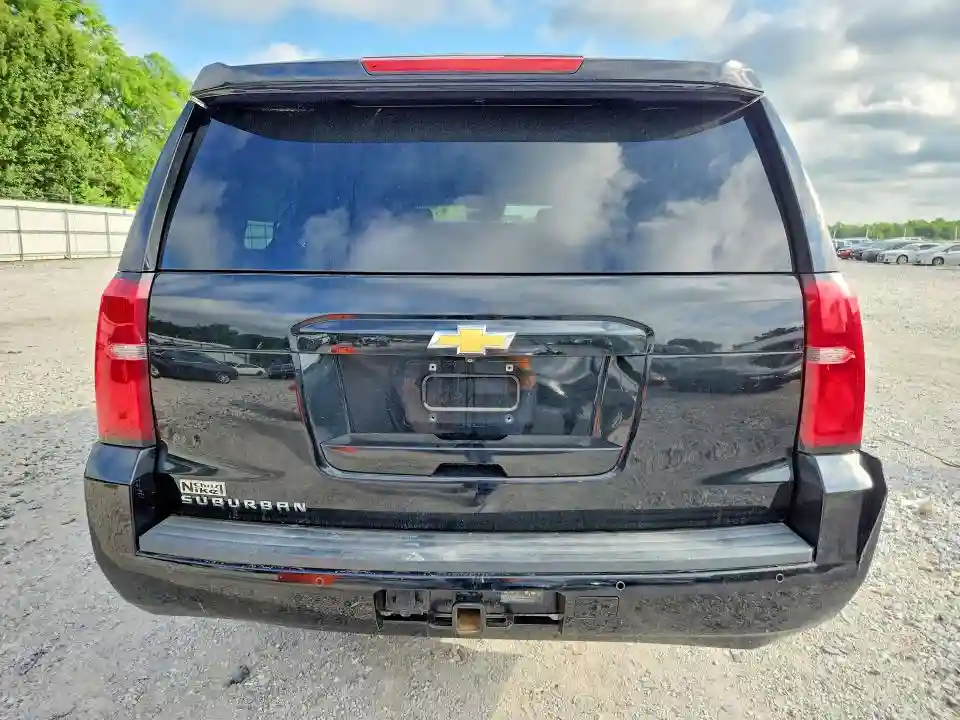 1GNSCHKC9HR216918 2017 CHEVROLET SUBURBAN-5