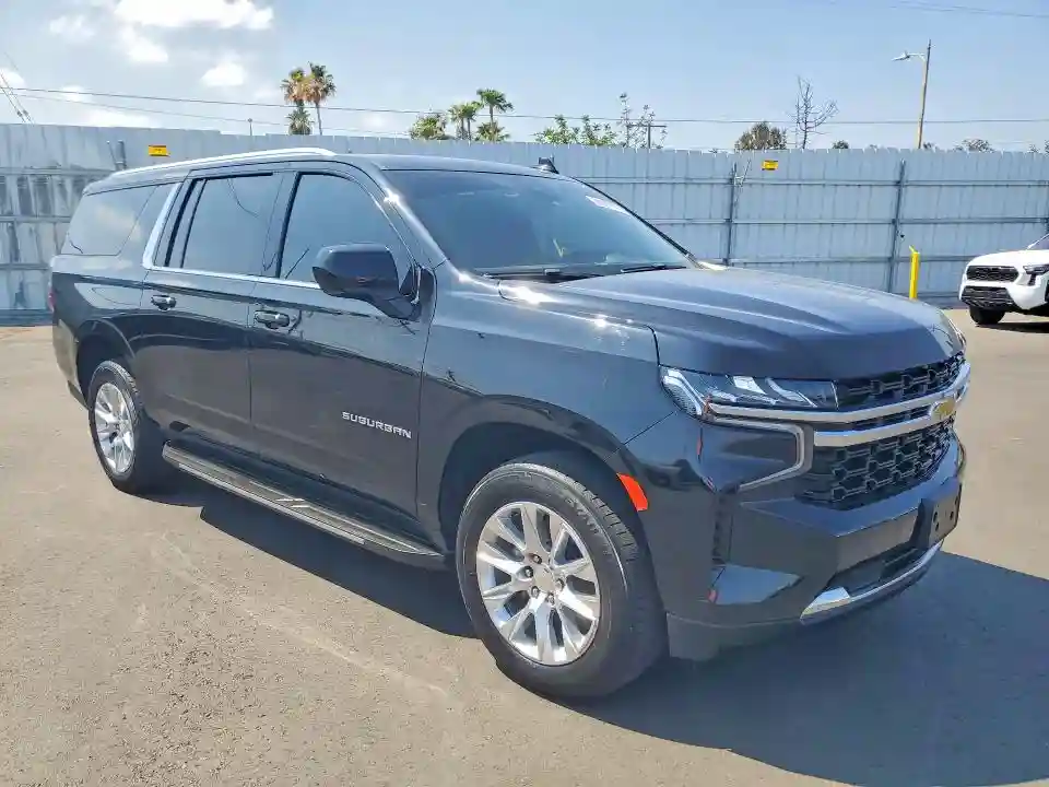 1GNSCBKDXPR109929 2023 CHEVROLET SUBURBAN-3