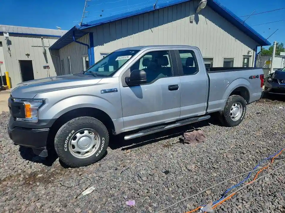 1FTFX1E52JFC43954 2018 FORD F150-0
