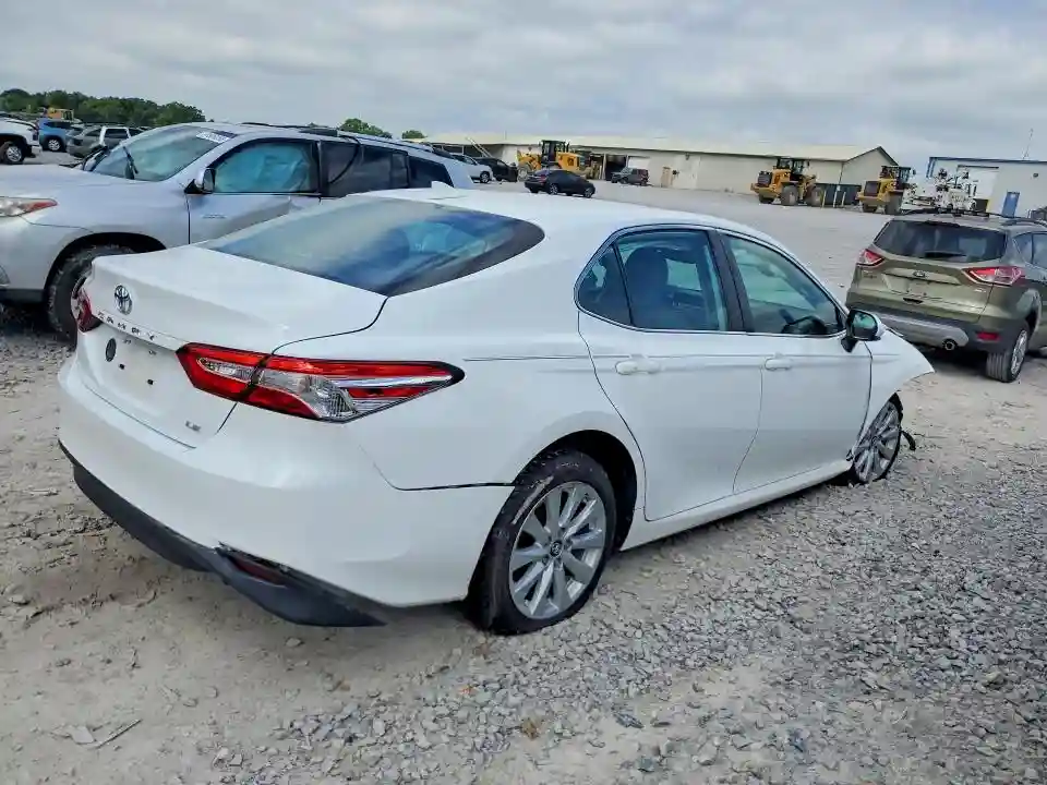4T1B11HK9KU763711 2019 TOYOTA CAMRY-2