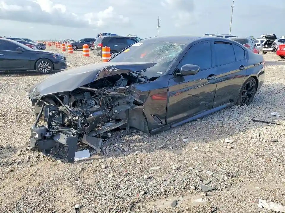 WBA53BJ00NCJ34369 2022 BMW 5 SERIES-0