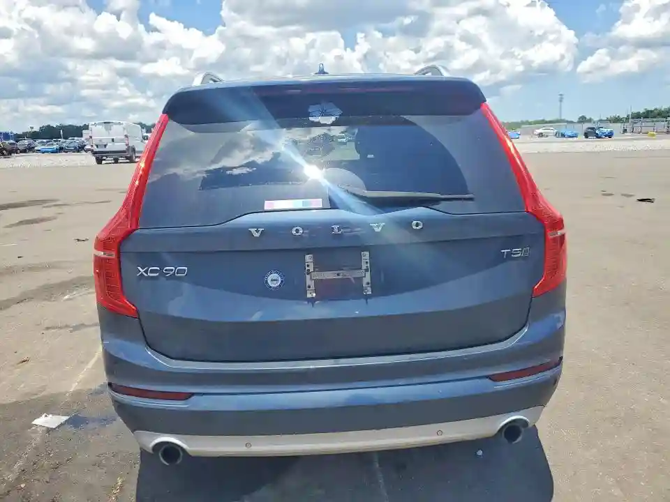 YV4102XK7J1337944 2018 VOLVO XC90-5