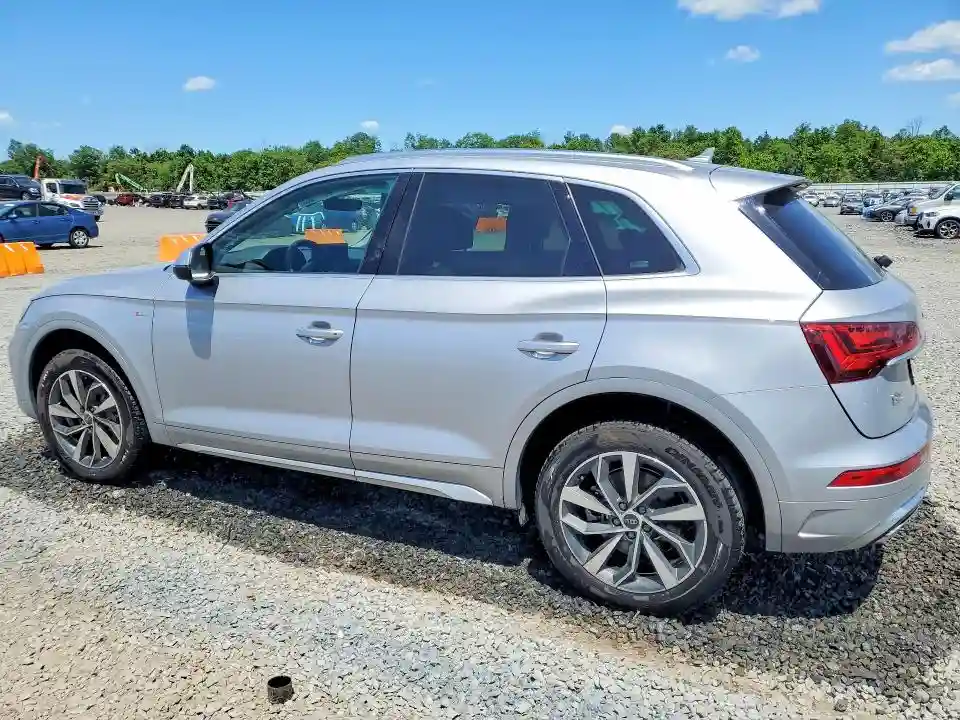 WA1EABFY4P2047021 2023 AUDI Q5-1