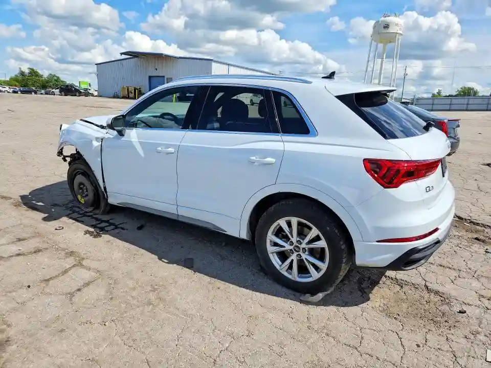 WA1DECF39R1208952 2024 AUDI Q3-1