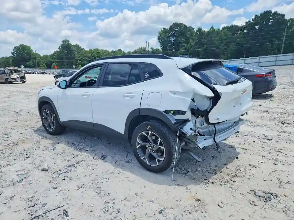 KL77LHE27RC182657 2024 CHEVROLET TRAX-1