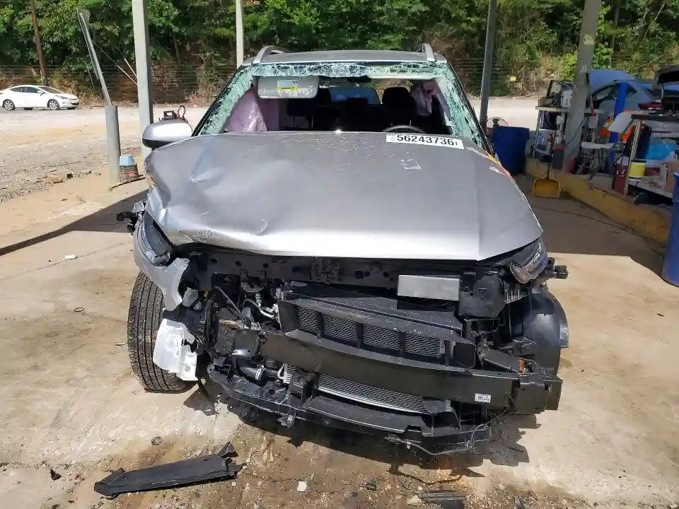KMHRC8A36TU428122 2026 HYUNDAI VENUE-4