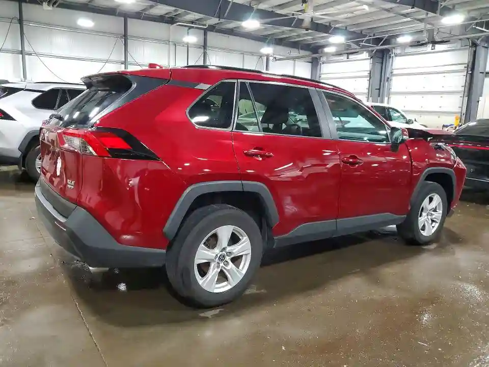 2T3P1RFV1MW218968 2021 TOYOTA RAV4-2