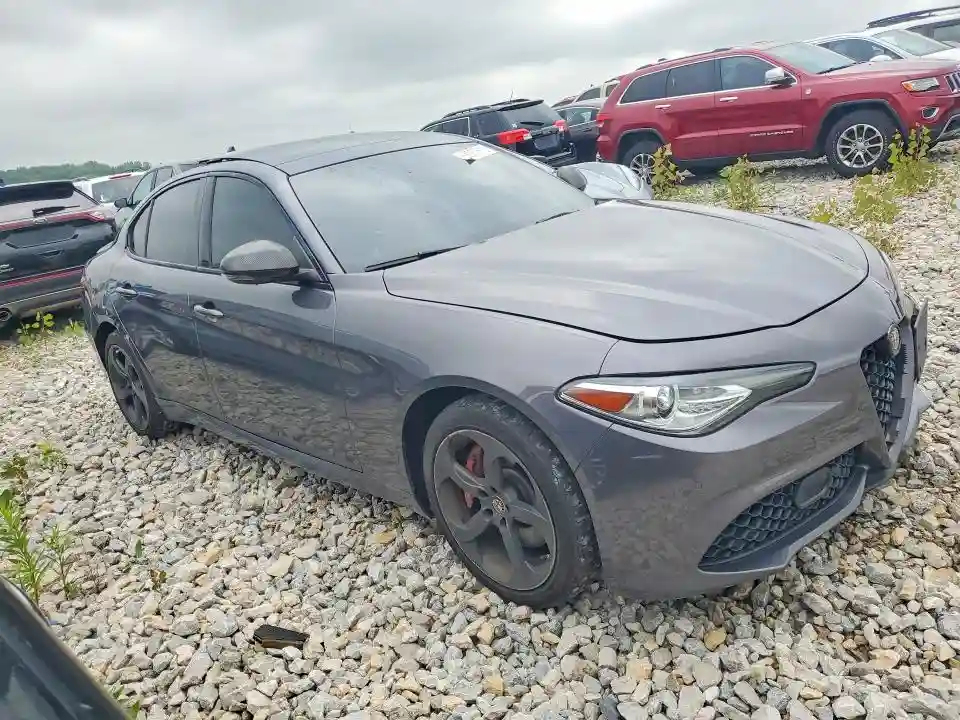 ZARFAEDN4H7553981 2017 ALFA ROMEO GIULIA-3