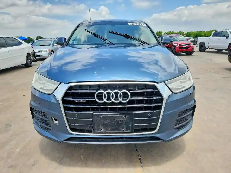 WA1JCCFSXHR006489 2017 AUDI Q3-4
