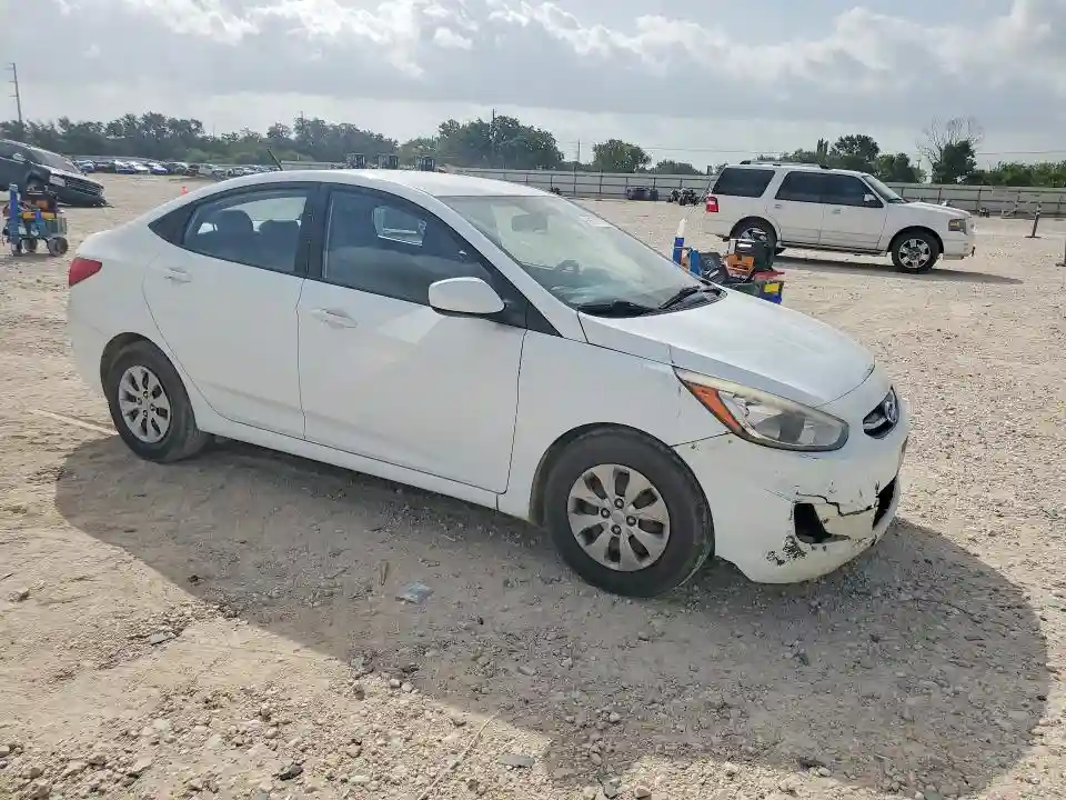 KMHCT4AE3FU817174 2015 HYUNDAI ACCENT-3