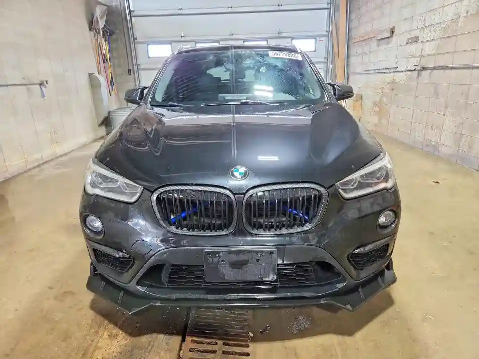 WBXHT3C36GP884175 2016 BMW X1-4