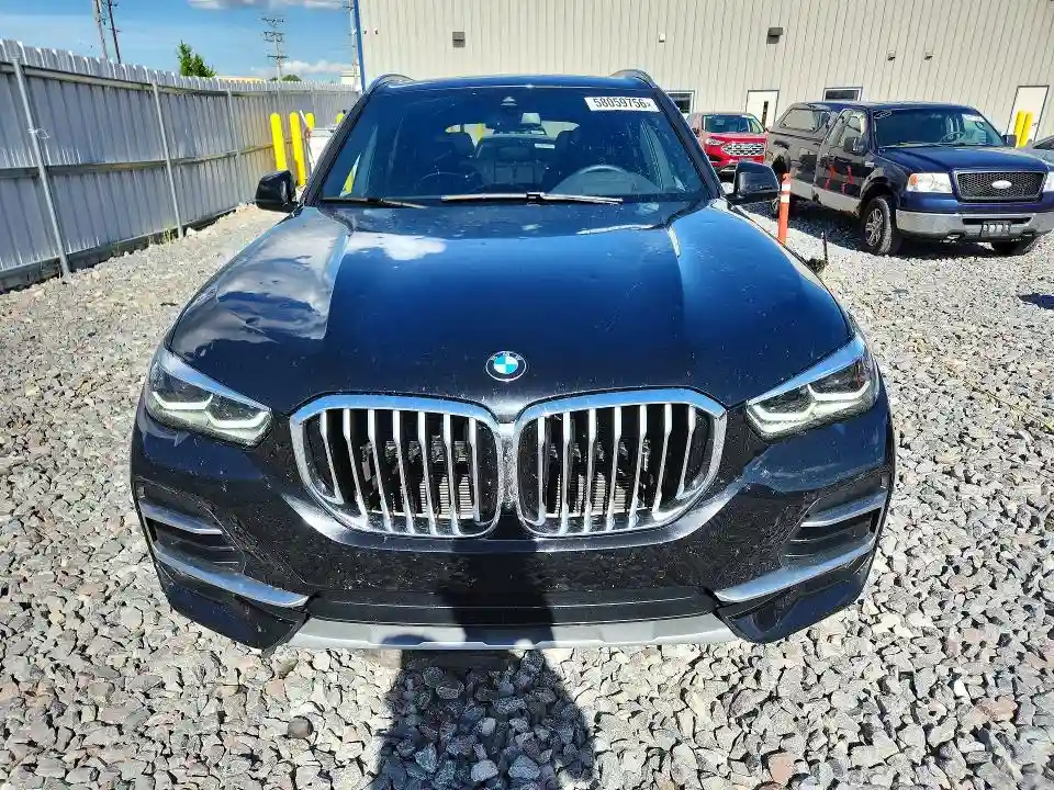 5UXCR6C0XP9R85140 2023 BMW X5-4