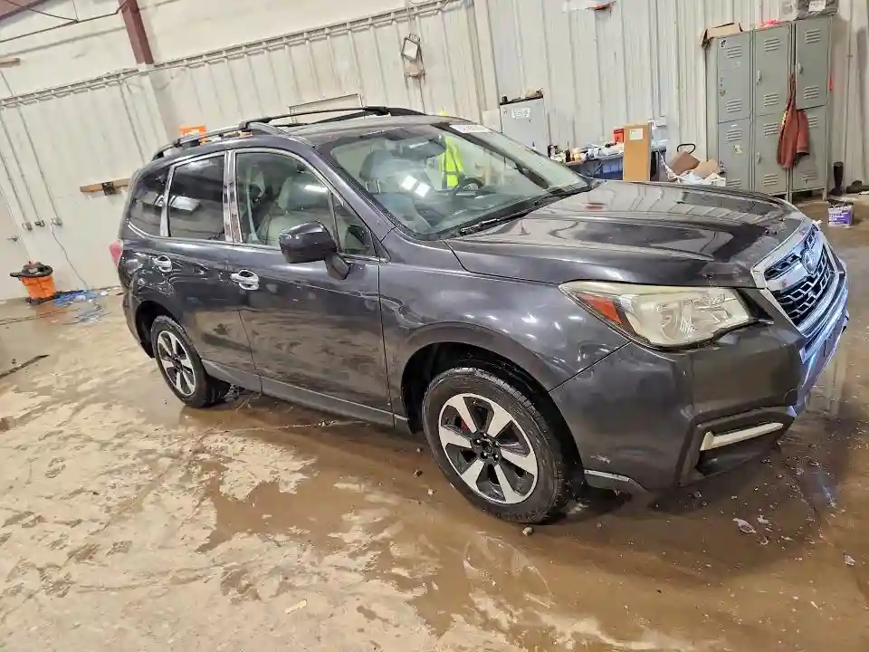 JF2SJAGC5HH466386 2017 SUBARU FORESTER-3