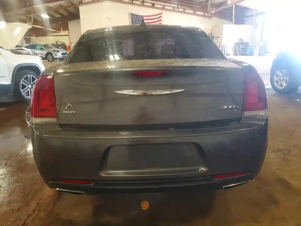 2C3CCAGG0GH261975 2016 CHRYSLER 300-5